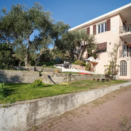 Villa In Collina Vista Mare *