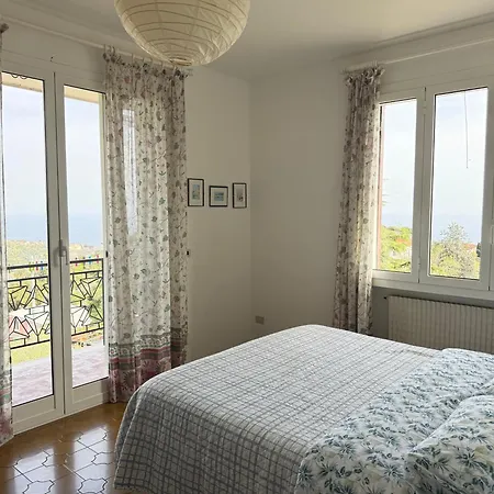 ヴィラ In Collina Vista Mare *