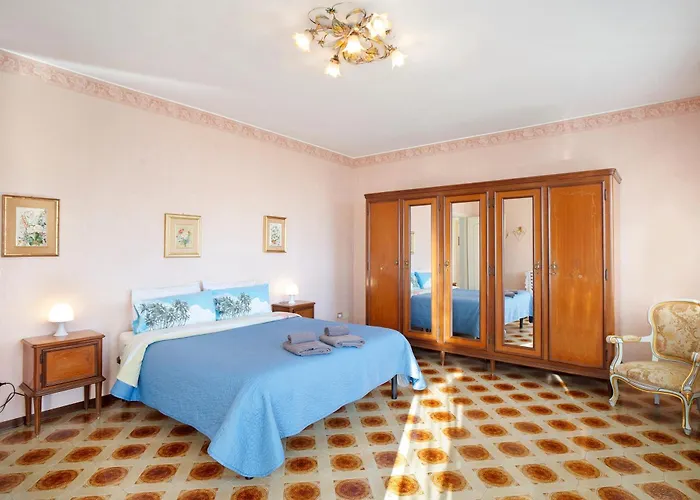 Vila In Collina Vista Mare